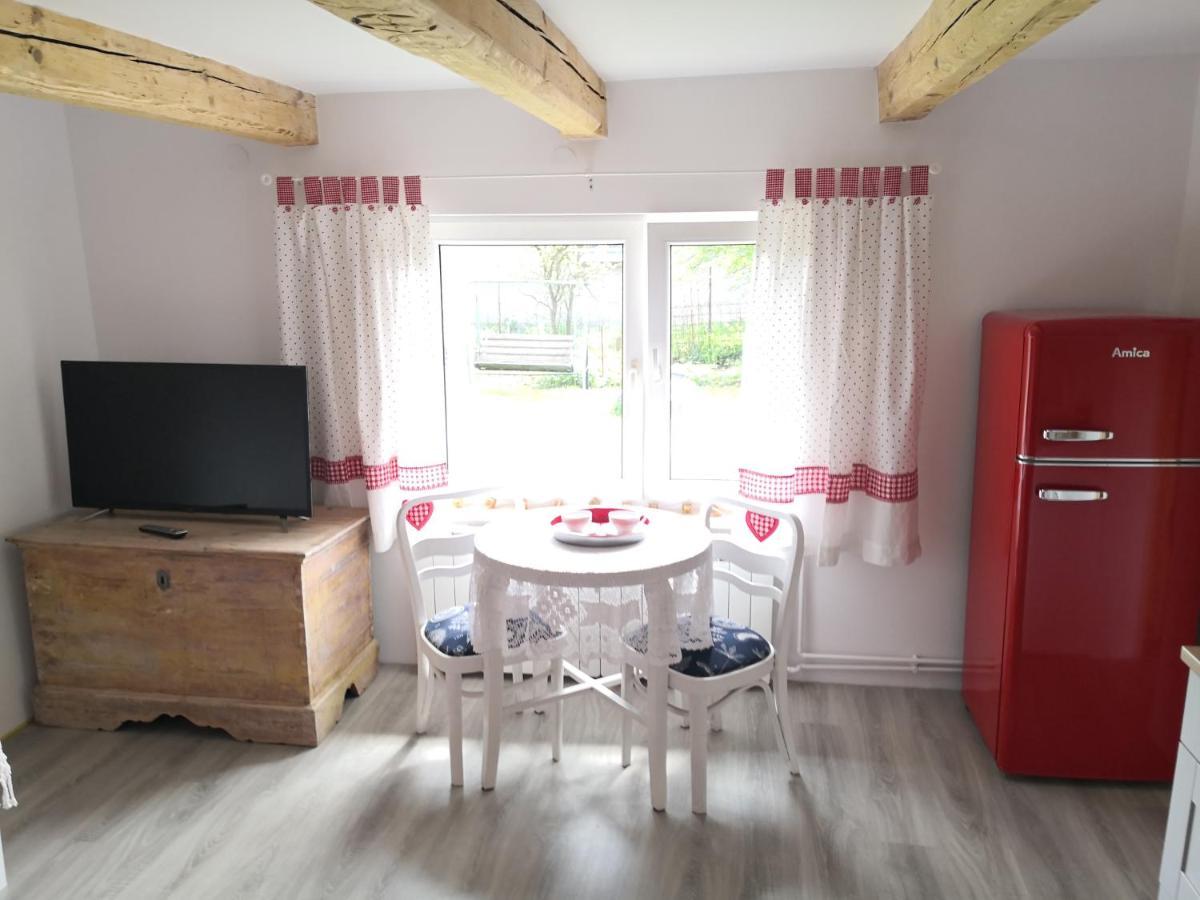 Jankowice  Red Bed 빌라 외부 사진